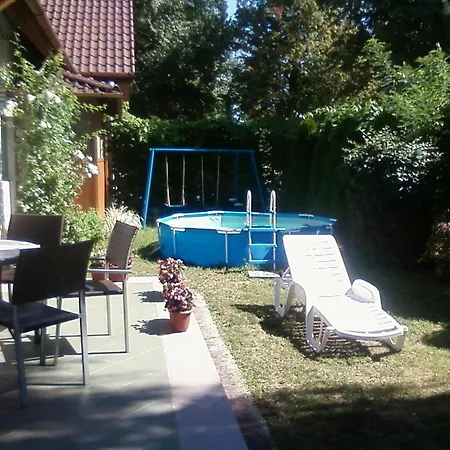 Anna Ueduelohaz Holiday home Balatonbereny