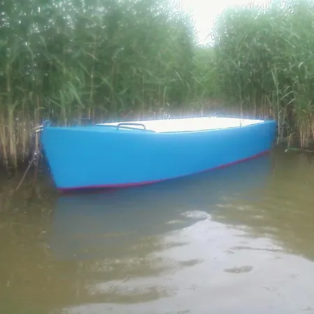 Anna Ueduelohaz * Balatonbereny